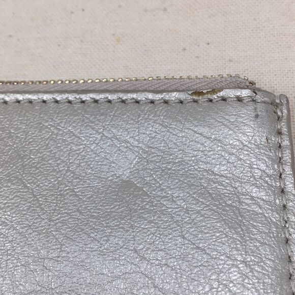 Eayrslee Leather Metallic Clutch Pouch with Dust Bag - Picture 13 of 16